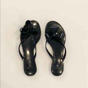 Plastic Bow Flip Flops